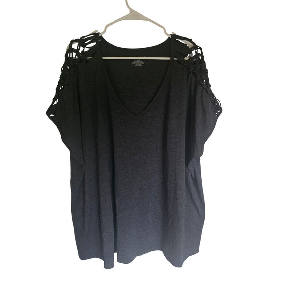Lane Bryant Tops - Lane Bryant Swing Tee Charcoal Gray Macrame Crochet Shoulder V-Neck Top 26/28
